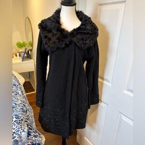 Cynthia Rowley 100% Wool Black Coat Faux Fur Collar Embroidered Size L